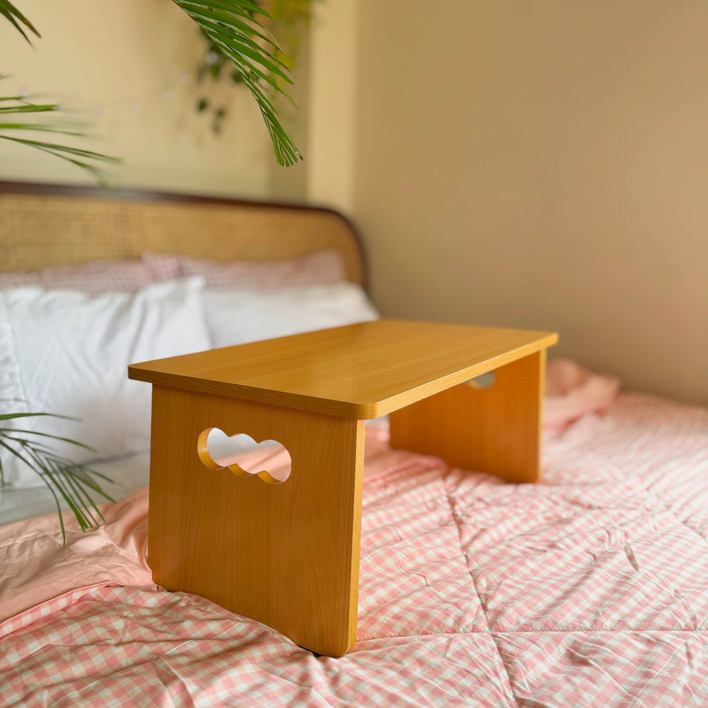 Pirié Folding Table